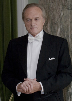 Maestro Alexander Dmitriev Alexander (Conductor)<BR>