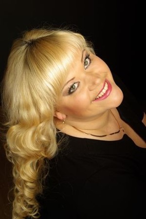 Yudina Larisa (Soprano)<BR> 